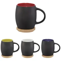 Bild på Hearth mugg med underlägg i trä