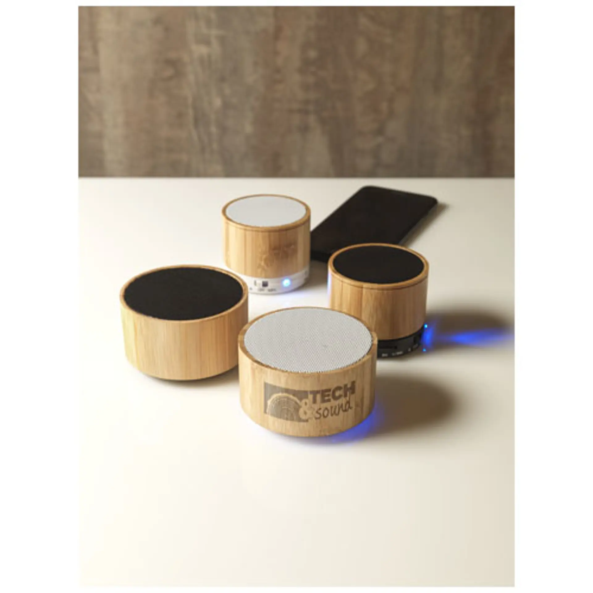 Bild på Bluetooth® -högtalare i bambu, 3W - Cosmos 
