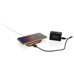 Bild på 10W trådlös laddare i bambu med USB portar