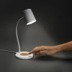 Bild på Zenara RCS 15W trådlös skrivbordslampa