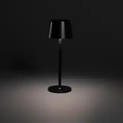Bild på Zenic RCS återvunnen plast USB laddningsbar bordslampa