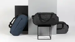 Bild på Impact AWARE™ återvunnen PET modern sport duffle