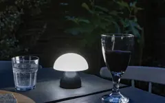 Bild på Luming USB uppladdningsbar bordslampa RCS plast
