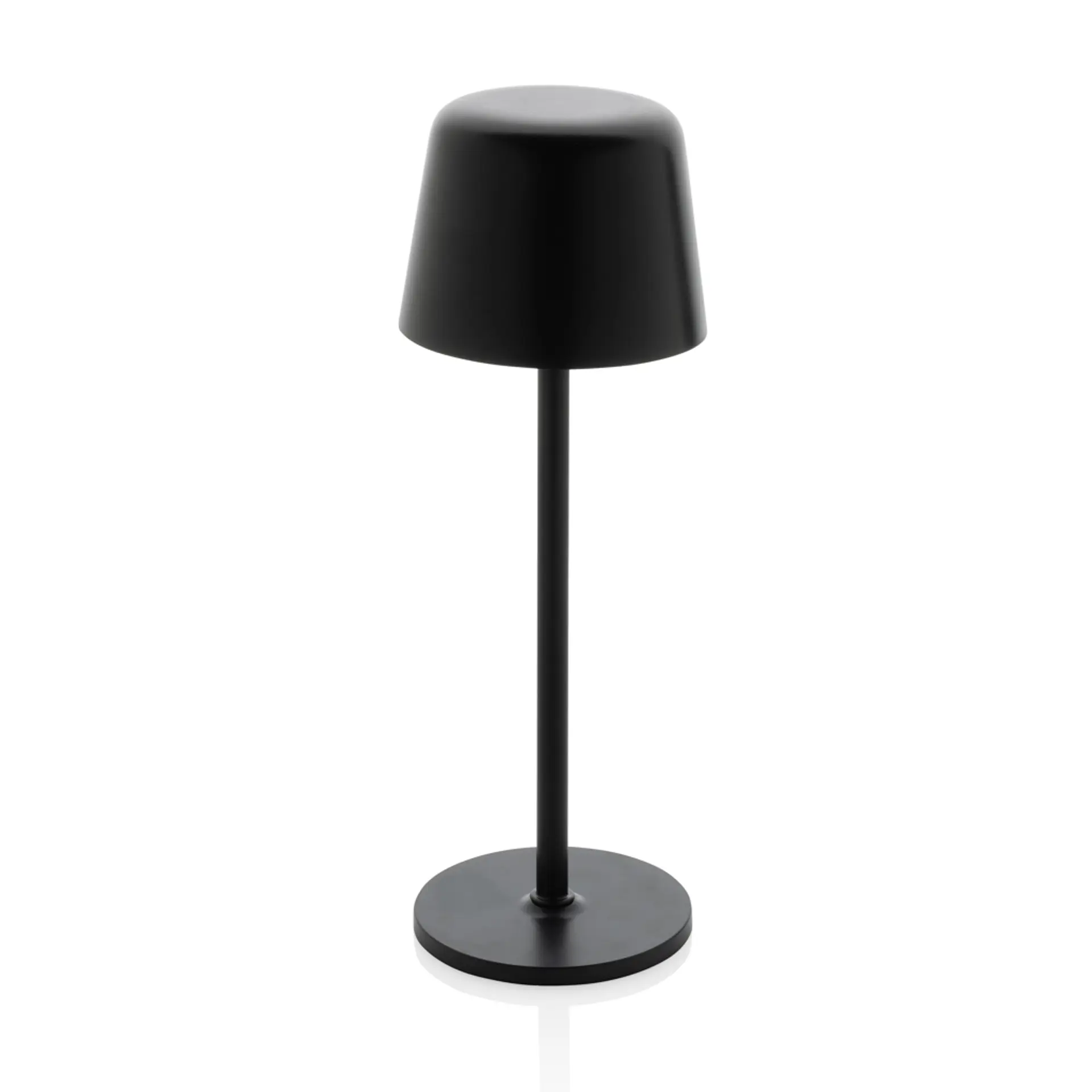 Bild på Zenic RCS återvunnen plast USB laddningsbar bordslampa