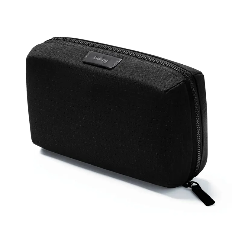 Bellroy tech-kit