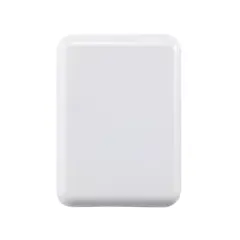 Bild på Reseadapter med fyra USB-portar