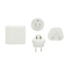 Bild på TravelCharge Pro RCS återvunnen plastisk reseladdare med USB C