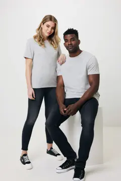 Bild på IQONIQ Manuel t-shirt i återvunnen ofärgad bomull