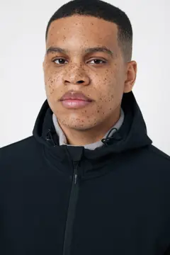 Bild på IQONIQ Makalu soft shell herrjacka i återvunnen polyester