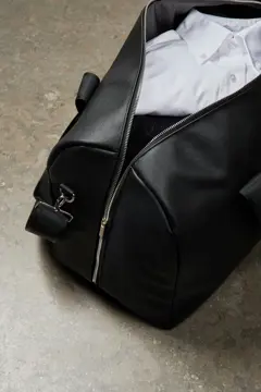 Bild på VINGA Bermond RCS återvunnet PU weekendbag
