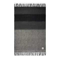 Bild på Vinga Saletto wool blend pläd