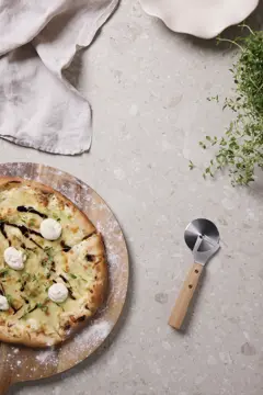 Bild på VINGA Paso pizzaskärare