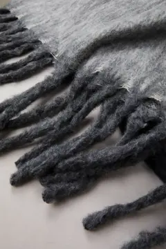 Bild på Vinga Saletto wool blend pläd