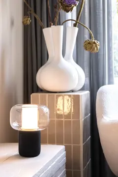 Bild på Lux 10 W högtalarlampa i återvunnen plast