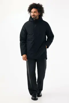Bild på IQONIQ Thelon parkas i återvunnen polyester