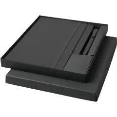 Bild på Moleskine presentset med anteckningsbok och penna