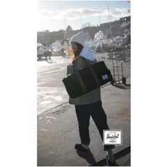 Bild på Herschel Novel™ återvunnen duffelväska, 43 l