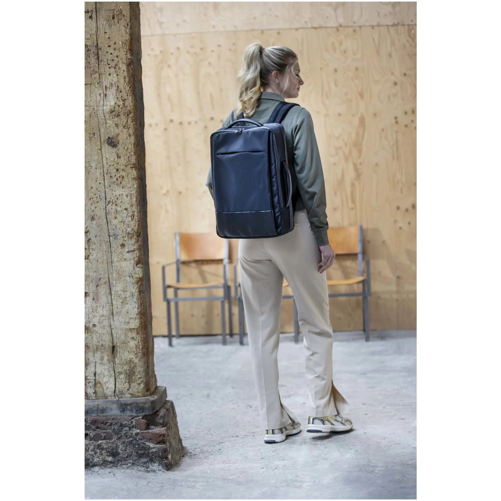 Bild på Expedition Pro 17-tums expanderbar laptopväska av återvunnet GRS-material, 35 l