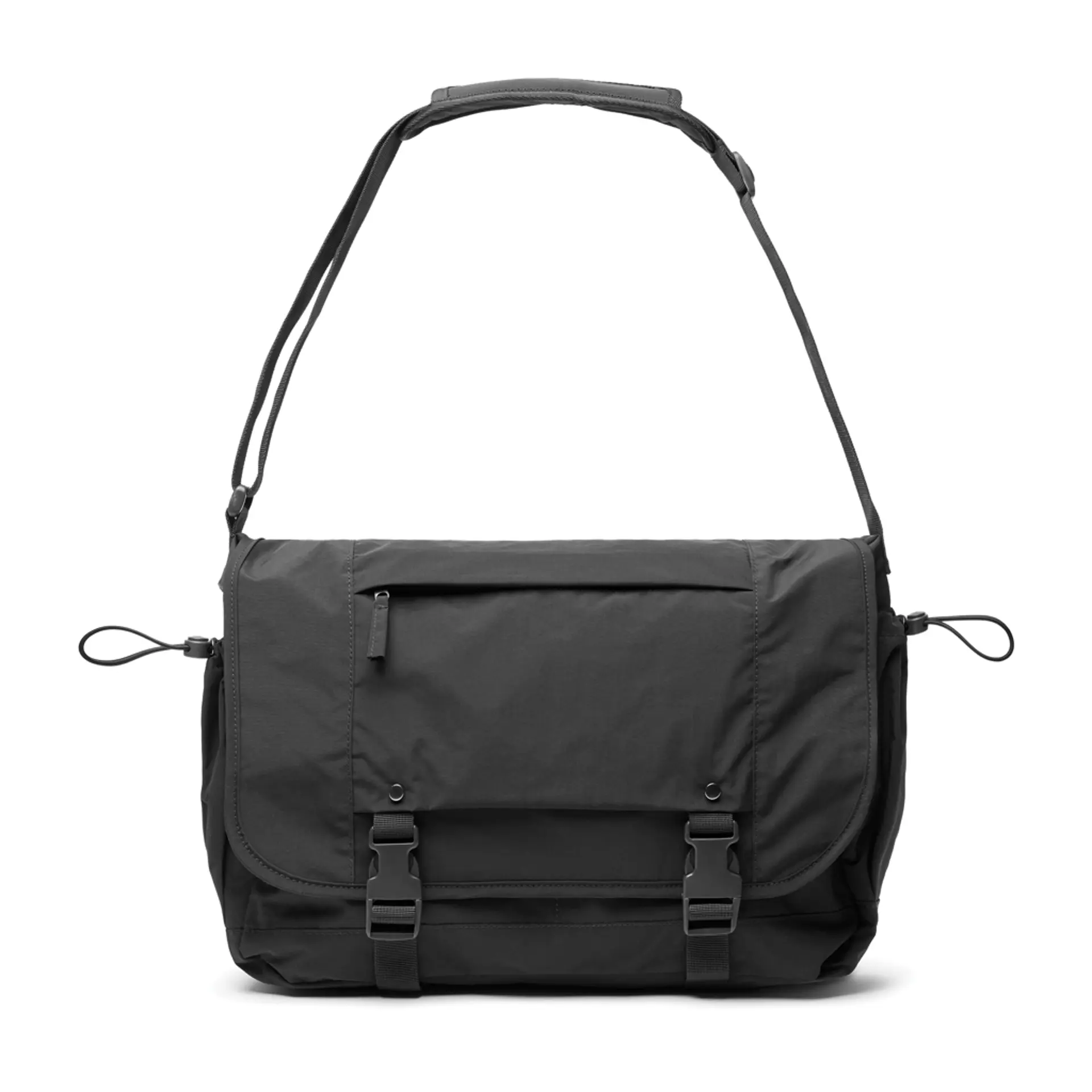 Bild på KENTO URBAN RCS återvunnen nylon 15.6" Axelväska Bild på KENTO URBAN RCS återvunnen nylon 15.6" Axelväska