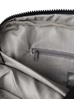 Bild på VINGA Baltimore RCS convertible backpack brief