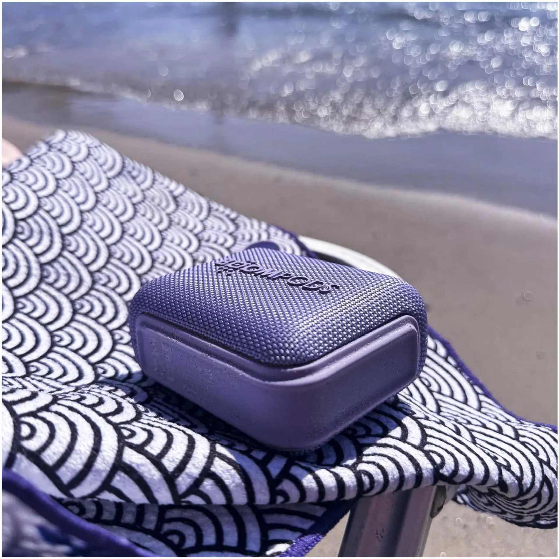 Bild på Boompods Beachboom Mini 5W vattentät minihögtalare